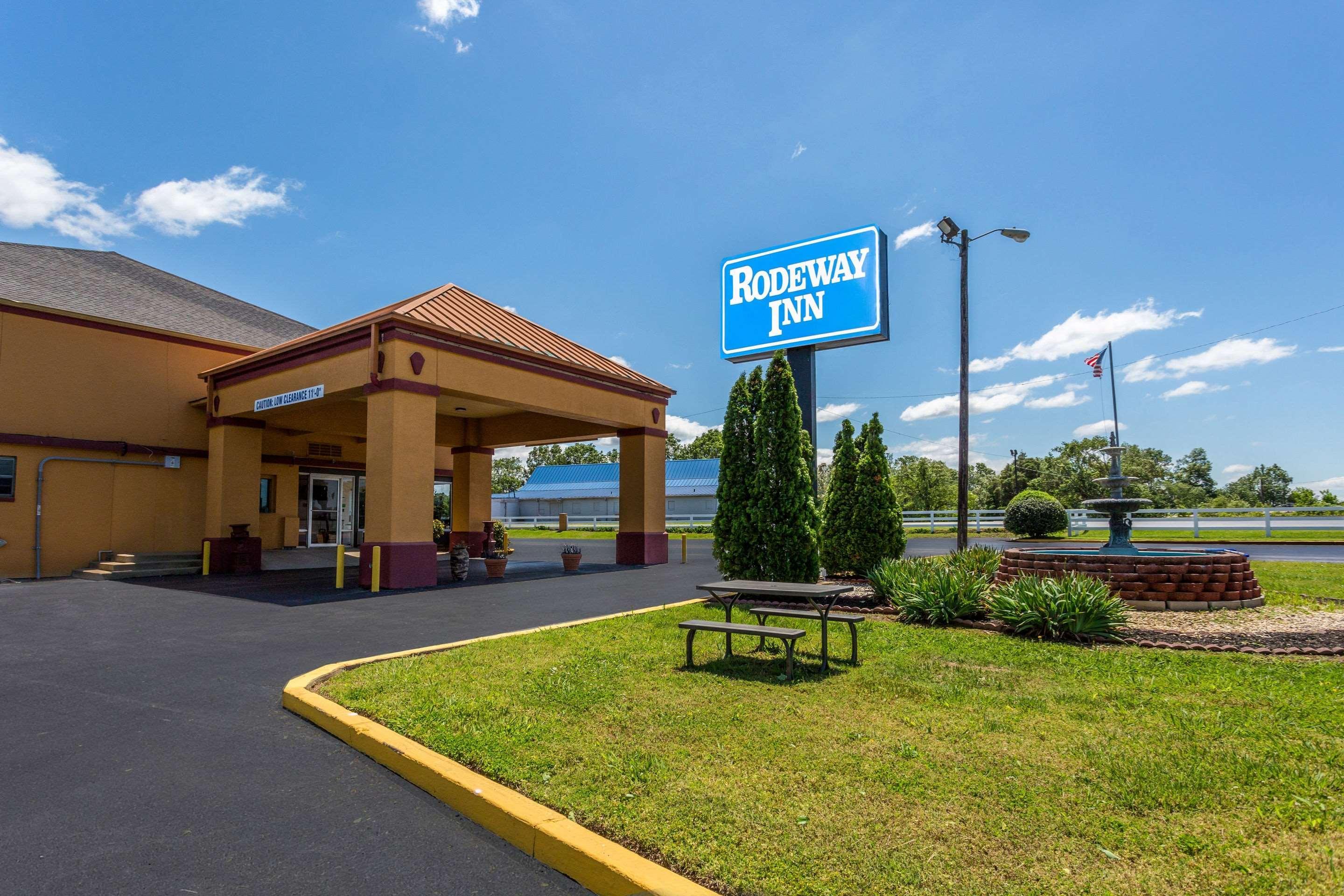 Rodeway Inn Denmark-Jackson Ngoại thất bức ảnh
