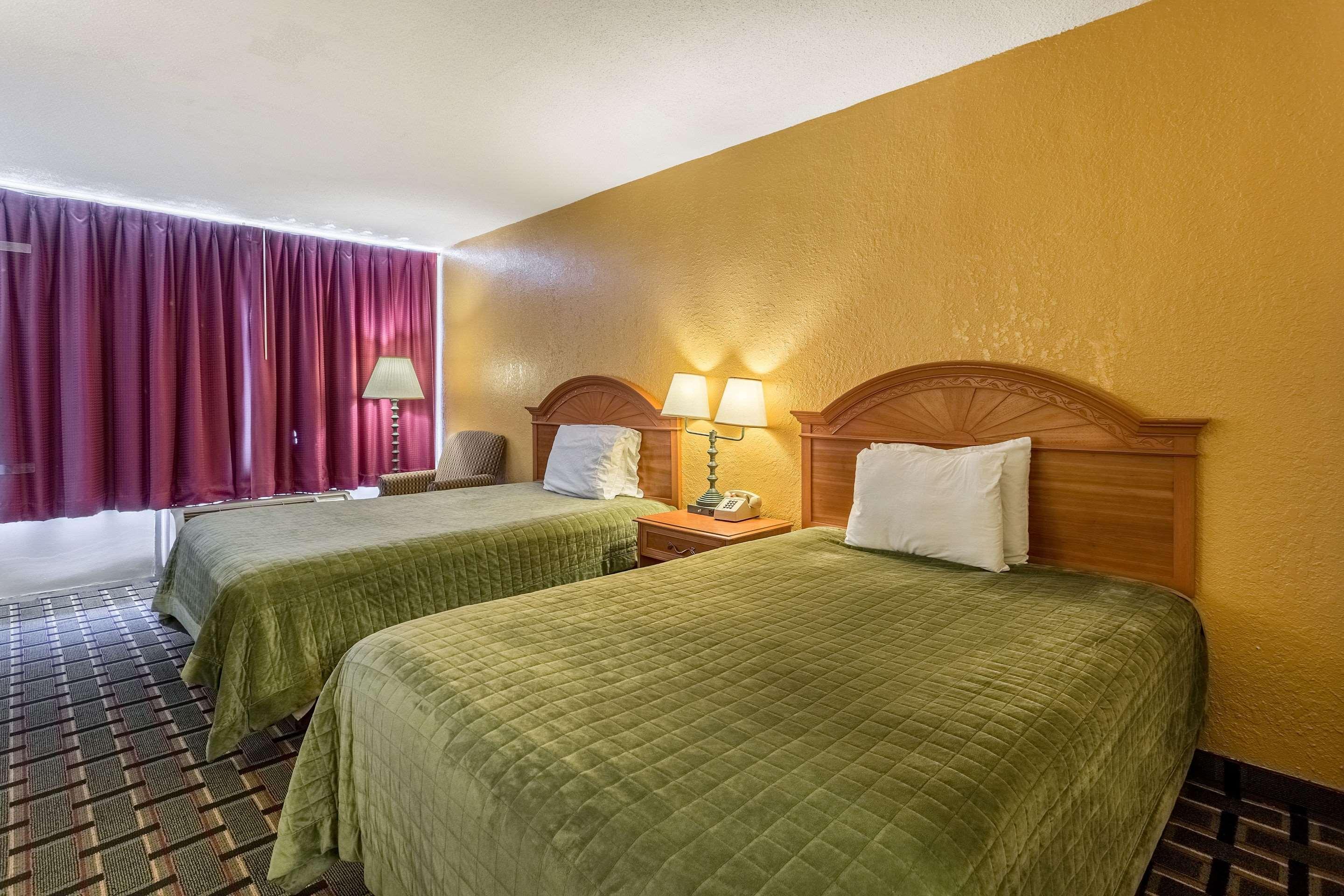 Rodeway Inn Denmark-Jackson Ngoại thất bức ảnh