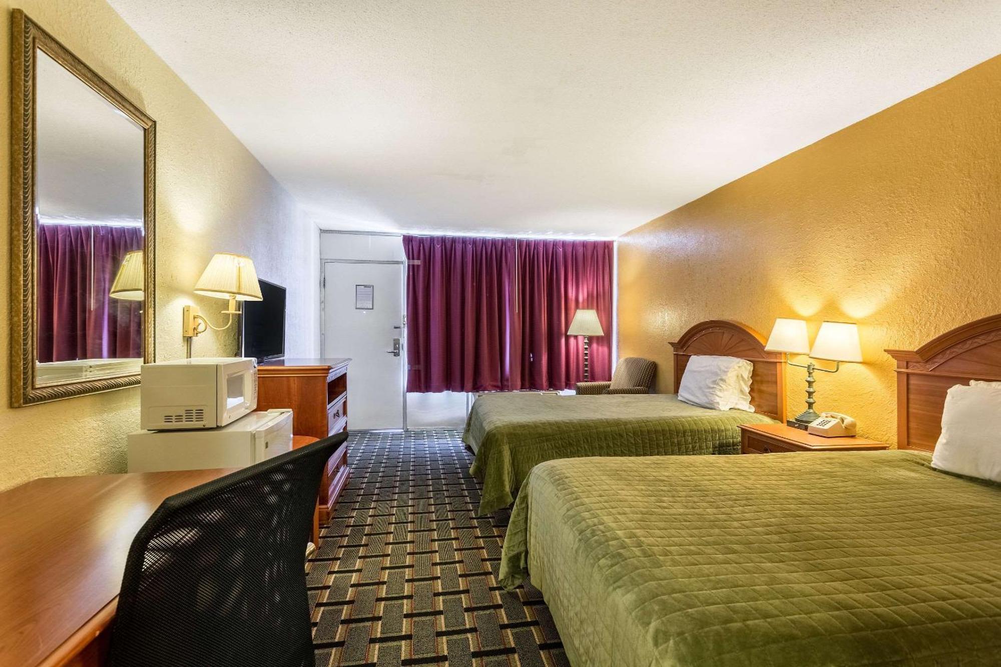 Rodeway Inn Denmark-Jackson Ngoại thất bức ảnh