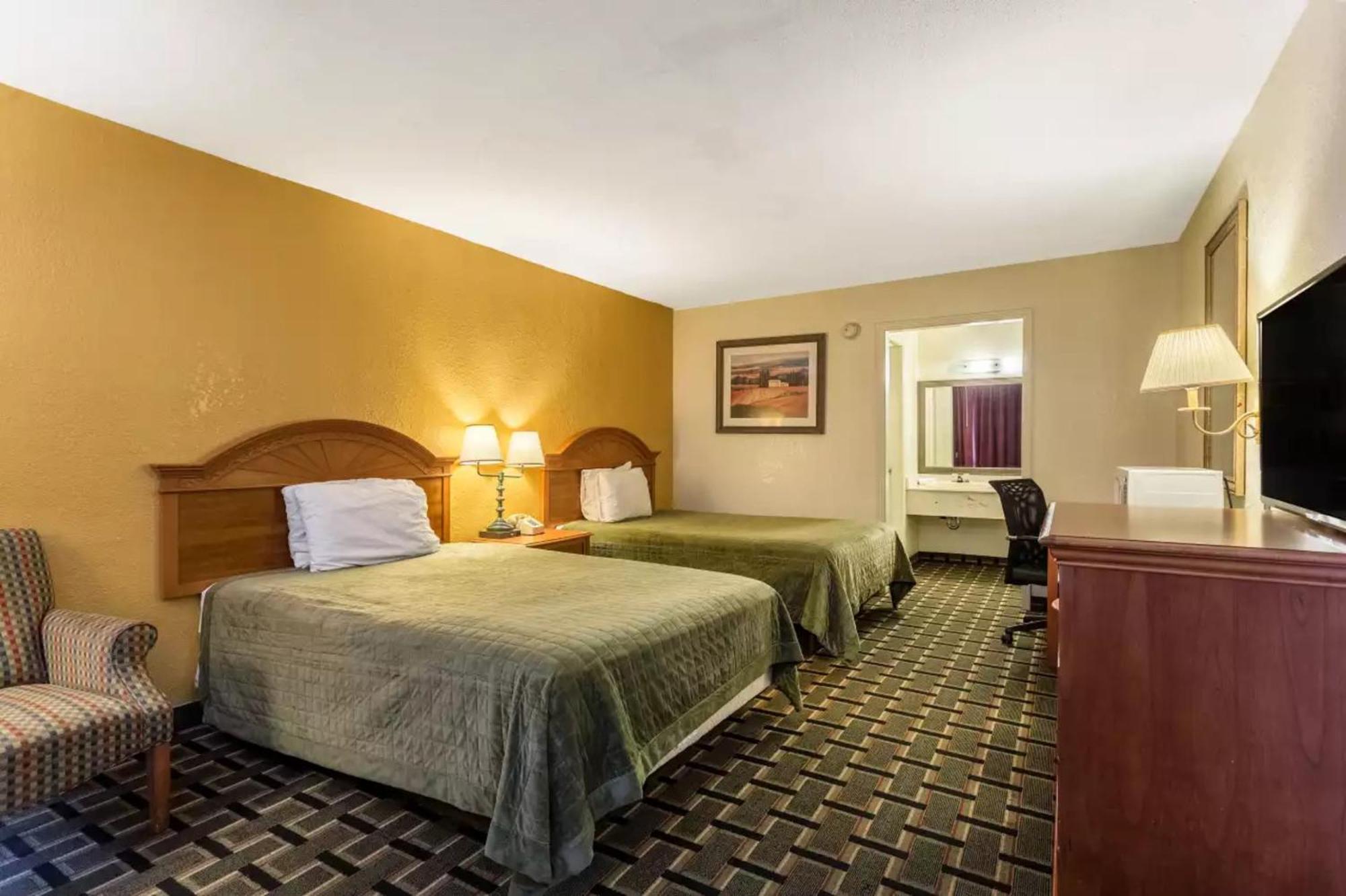 Rodeway Inn Denmark-Jackson Ngoại thất bức ảnh